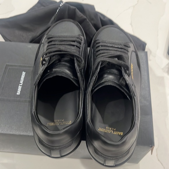 Saint Laurent Size 42.5. Worn once but fit was too small. Purchased Nov 2023. - Picture 3 of 4